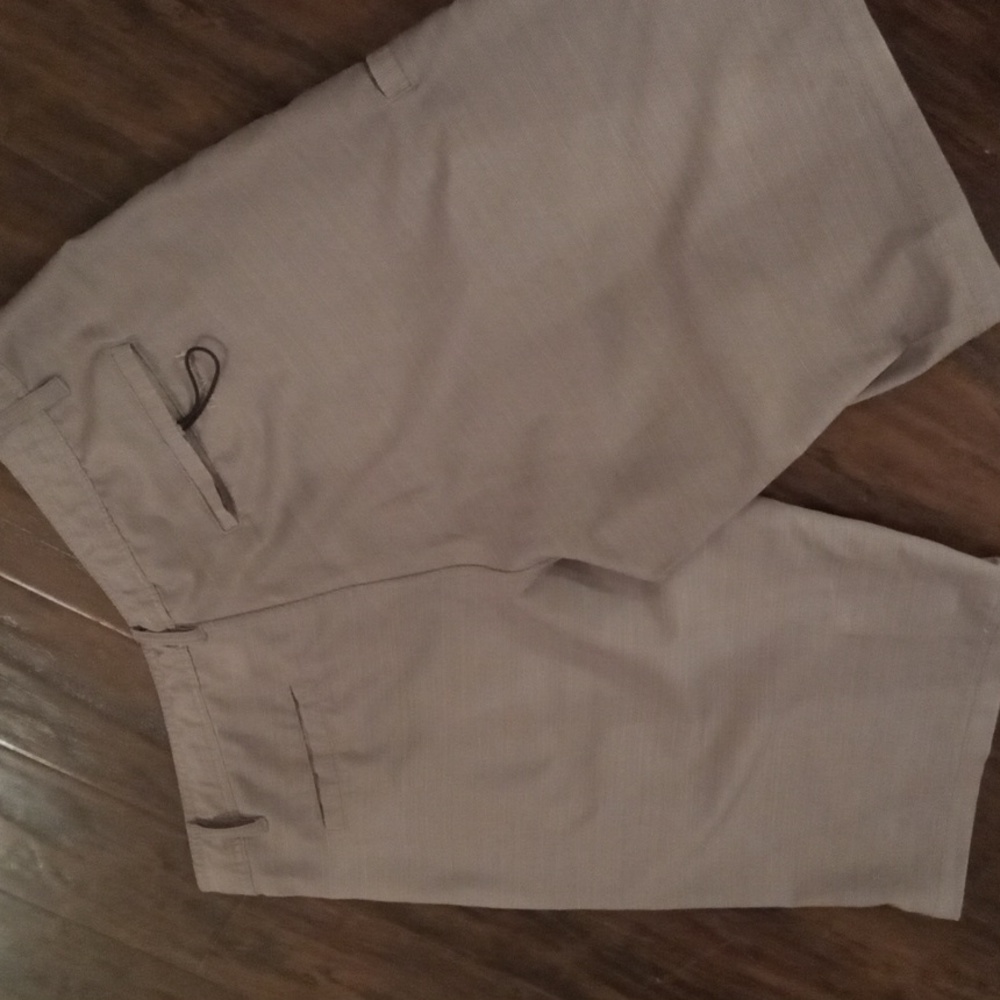 Dahu Khaki Board Shorts Hybrid Collection  Men's Size 32 - Picture 7 of 8